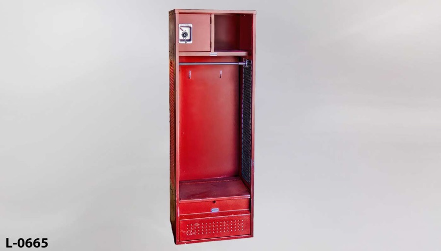 Locker, open access, expanded metal sides, w/ cabinet & shelf above, stock number L-0665