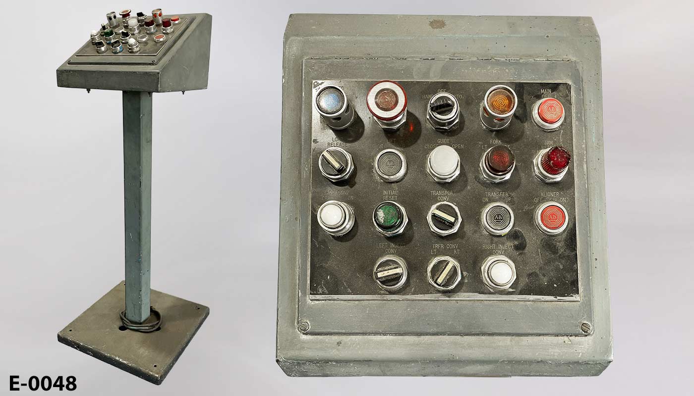 Electronic control pedestal, stock number E-0048