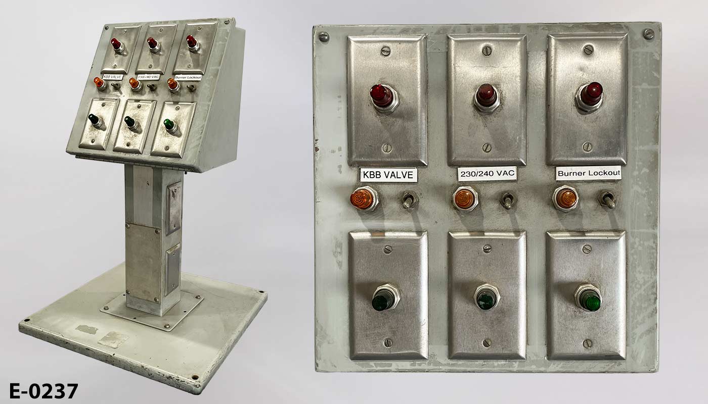 Electronic control pedestal, stock number E-0237