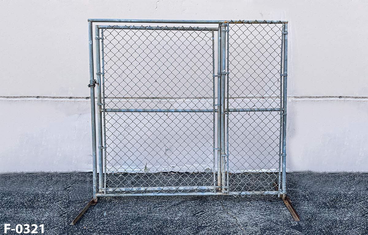 Chainlink fence, stock number F-0321