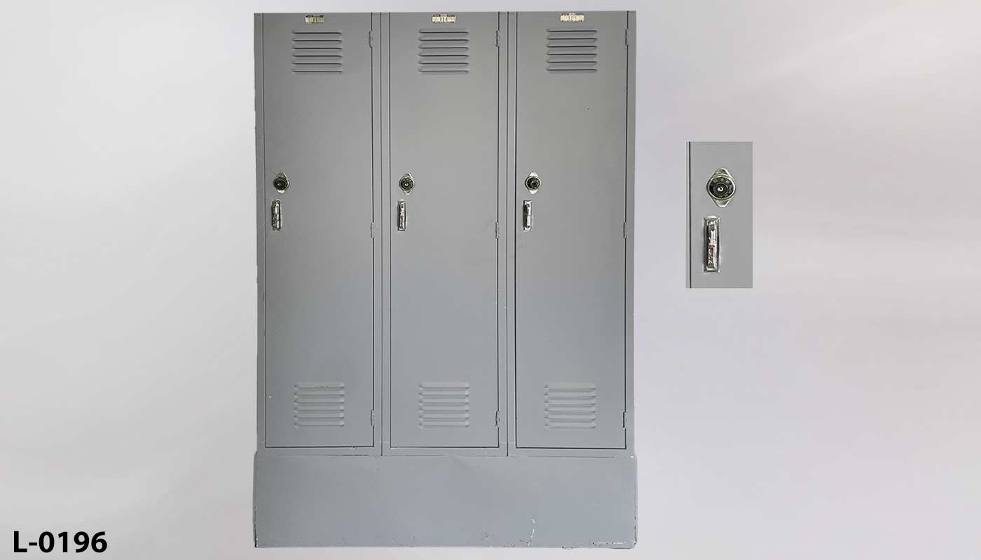 Locker, stock number L-0196