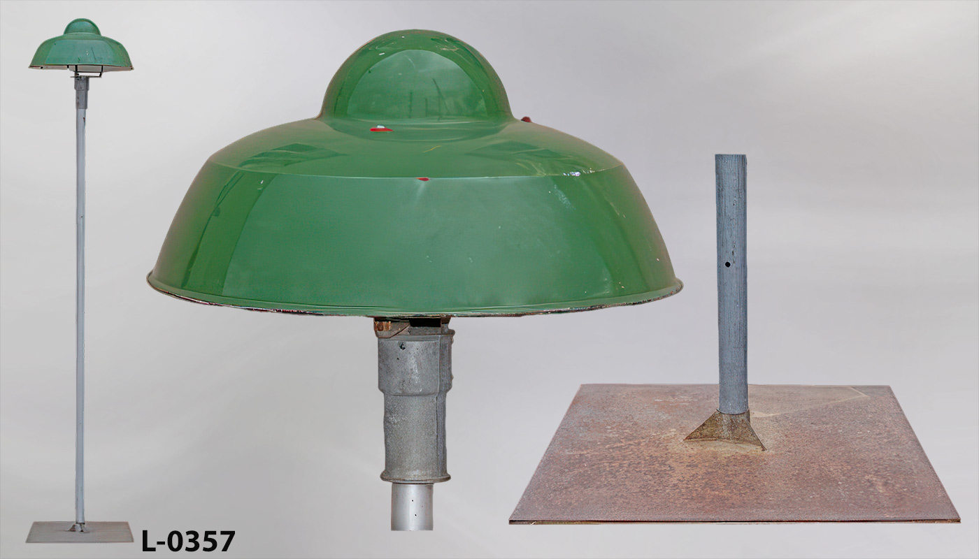 Light, stock number L-0357