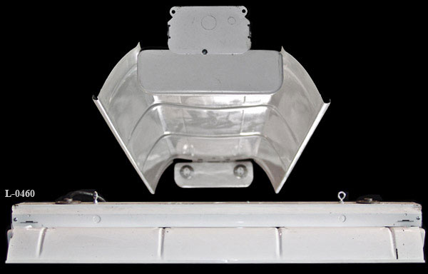 Light, stock number L-0460