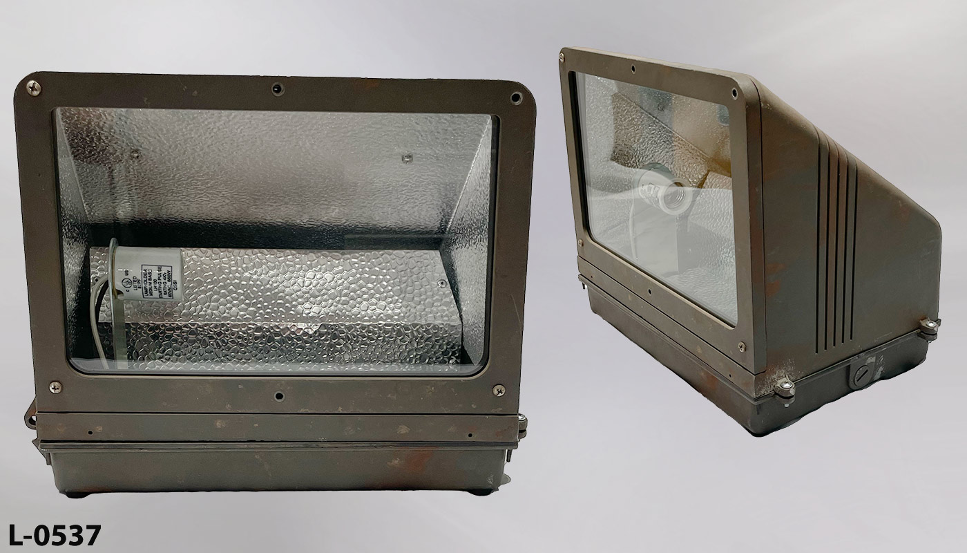 Light, stock number L-0537