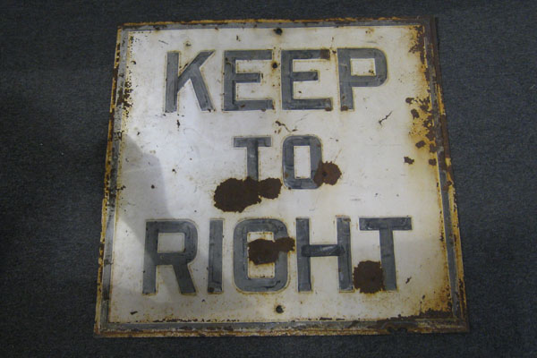 Sign-Keep To Right, stock number S-0143