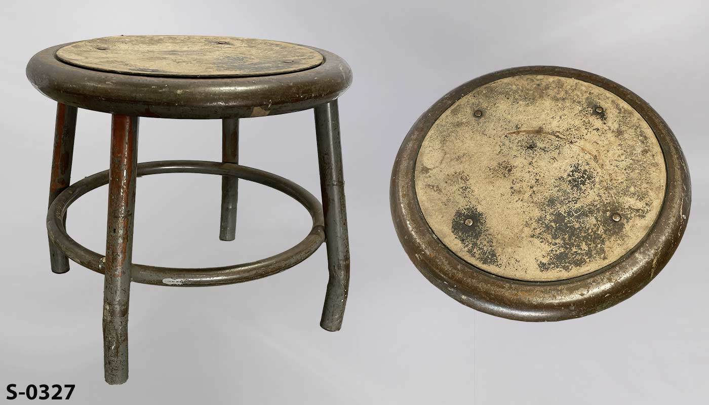 Stool, stock number S-0327