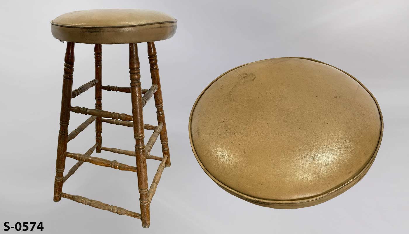Stool, stock number S-0574