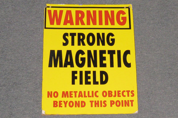 Sign-Warning Strong Magnetic Field No Metallic Objects Beyond This Point, stock number S-1080