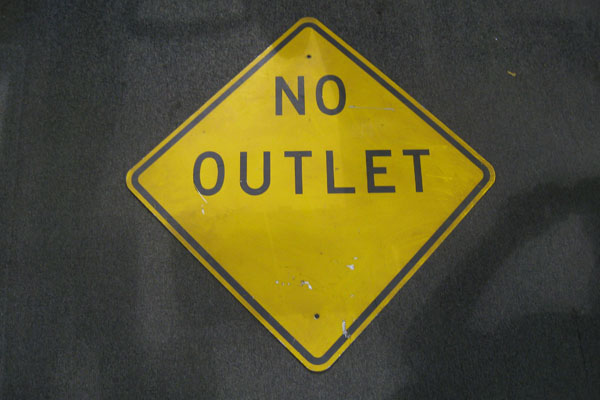 Sign-No Outlet, stock number S-1622