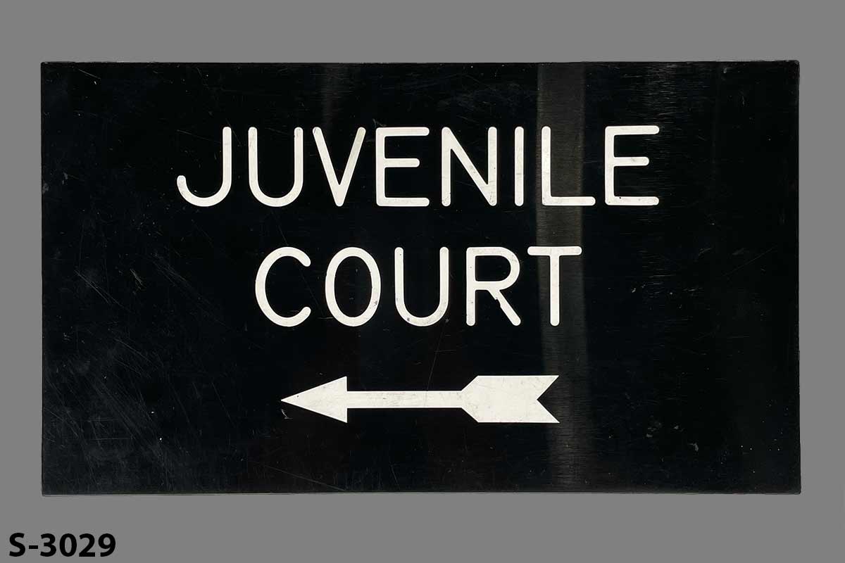 Sign-Juvenile Court <-----, stock number S-3029
