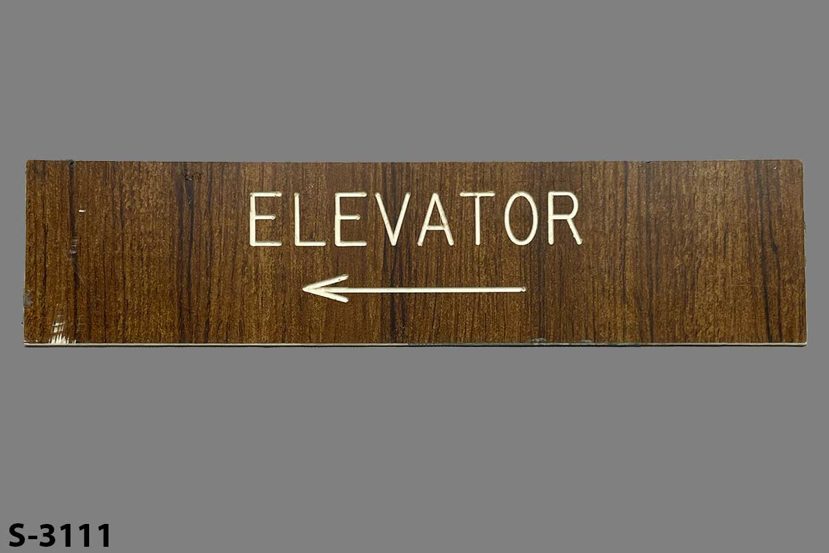 Sign-Elevator <----, stock number S-3111