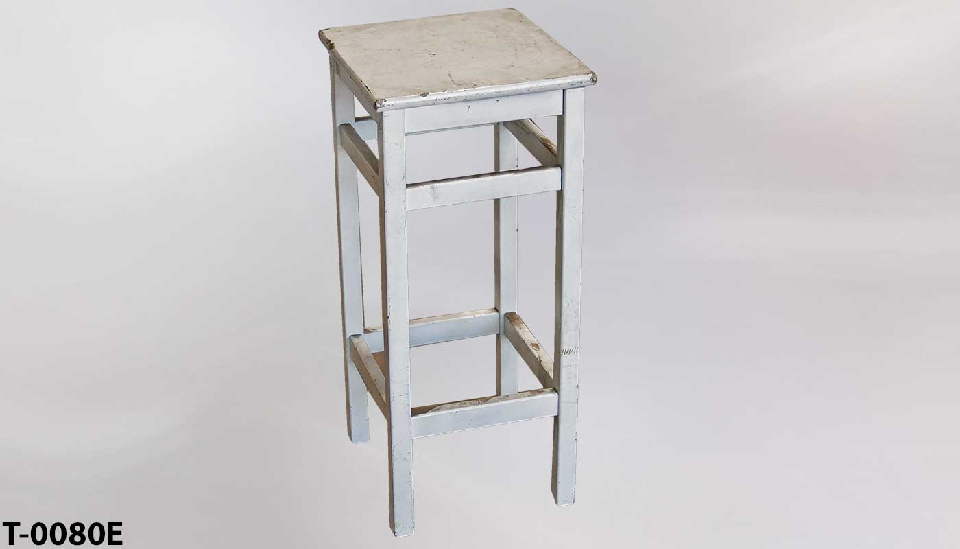 Table, stock number T-0080e