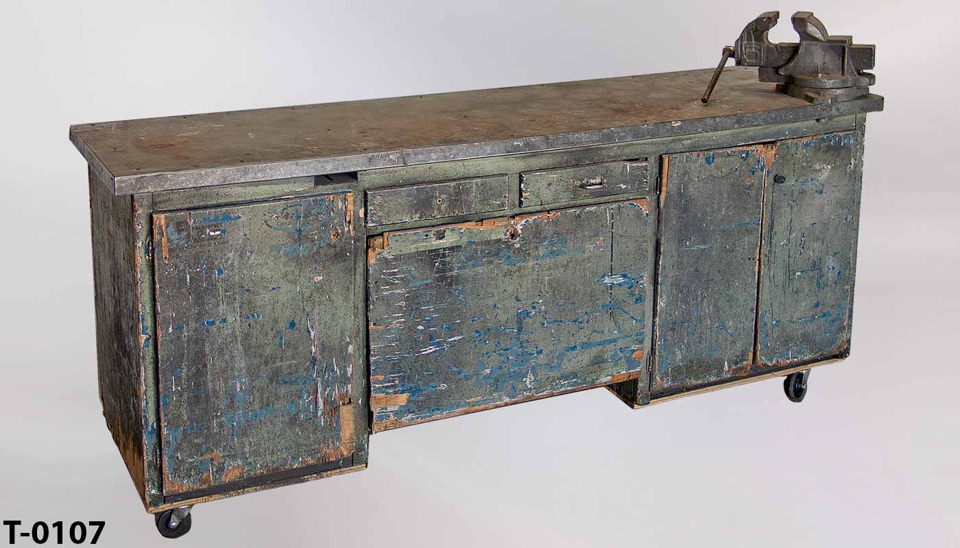 Table/cabinet, stock number T-0107