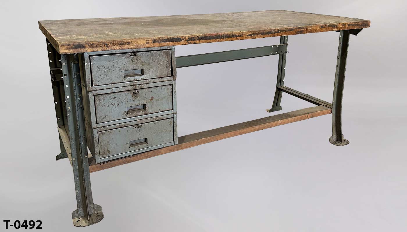 Table, stock number T-0492