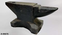 Anvil, black, 75lb, 19"wx7"dx9"t, stock number A-0067a