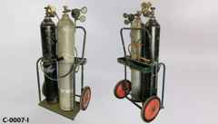 Welder's cart 30"wx48"t, dressed w/ 2 tanks (55"t gray & 56"t black), stock number C-0007i