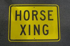 Sign-HORSE XING, metal, black/yellow, 24"w x 18"t (matches with, stock number S-1064
