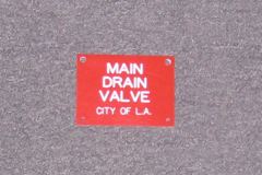 Sign-Main Drain Valve, red/wht, 4" w x 3"t, stock number S-1308