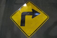 Sign-right turn arrow, yellow/blk, metal, 49"w x 49"t (36"x36" square), stock number S-1464