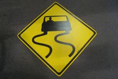 Sign-Symbol of Car Sliding, blk/ylw, 36" x 36", metal, stock number S-2119