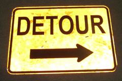 Sign-Detour, stock number S-2366