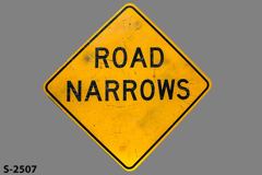 Sign-Road Narrows, yellow/black metal, 30"x30", stock number S-2507