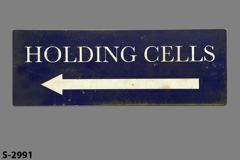Sign-Holding Cells <, stock number S-2991