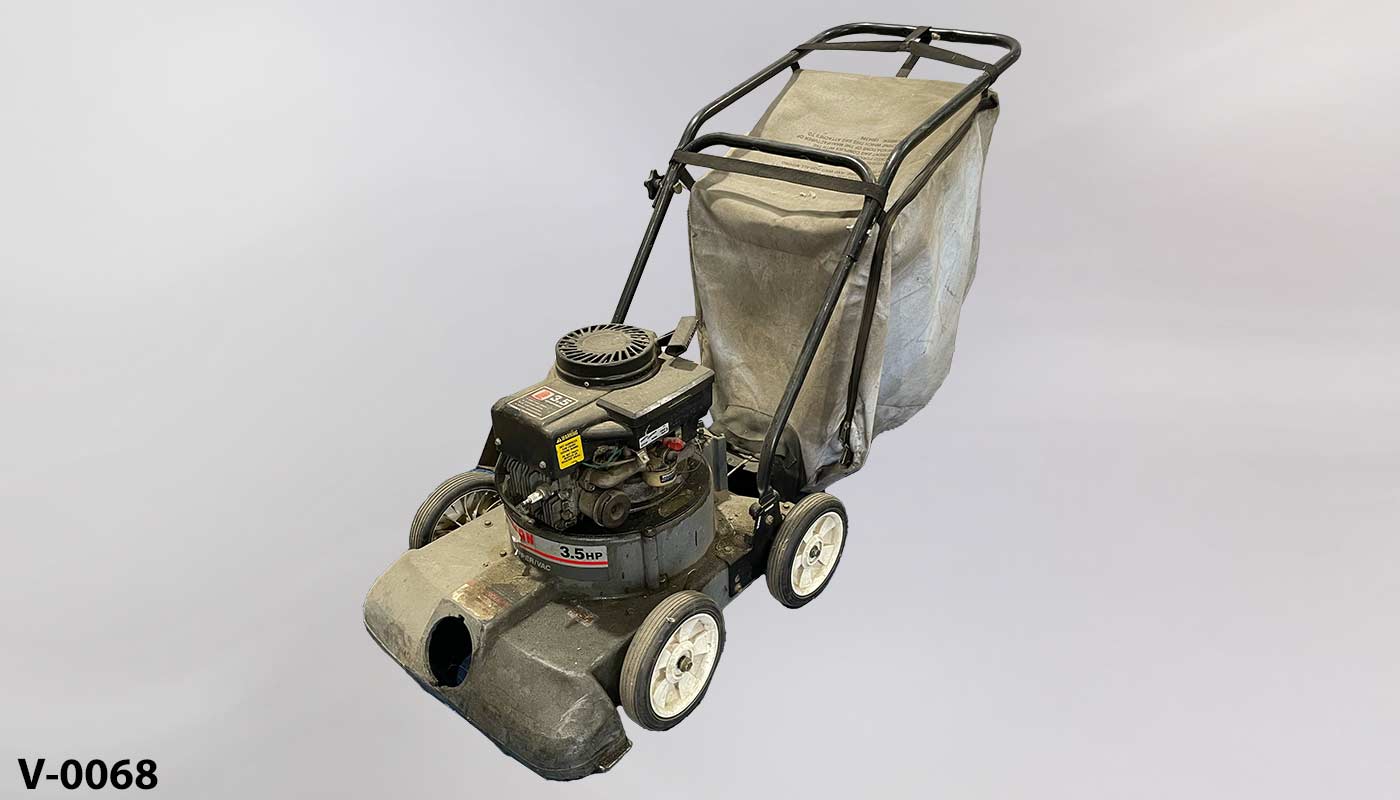 Lawn mower style chipper/vac "craftsman", stock number V-0068